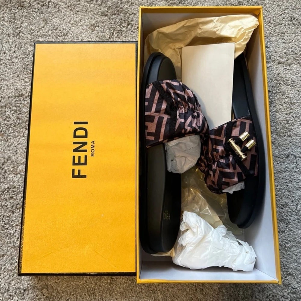 Fendi slides